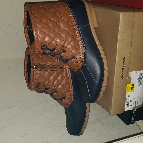 Nautica Duck Boots - Picture 2 of 4